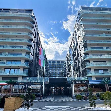 Seaview Deluxe Double Studio - Beachfront Resort นาโวดาริ ภายนอก รูปภาพ