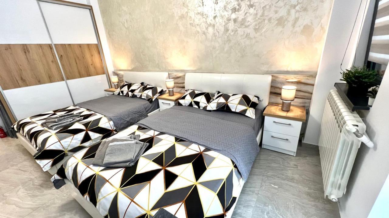 Seaview Deluxe Double Studio - Beachfront Resort นาโวดาริ ภายนอก รูปภาพ