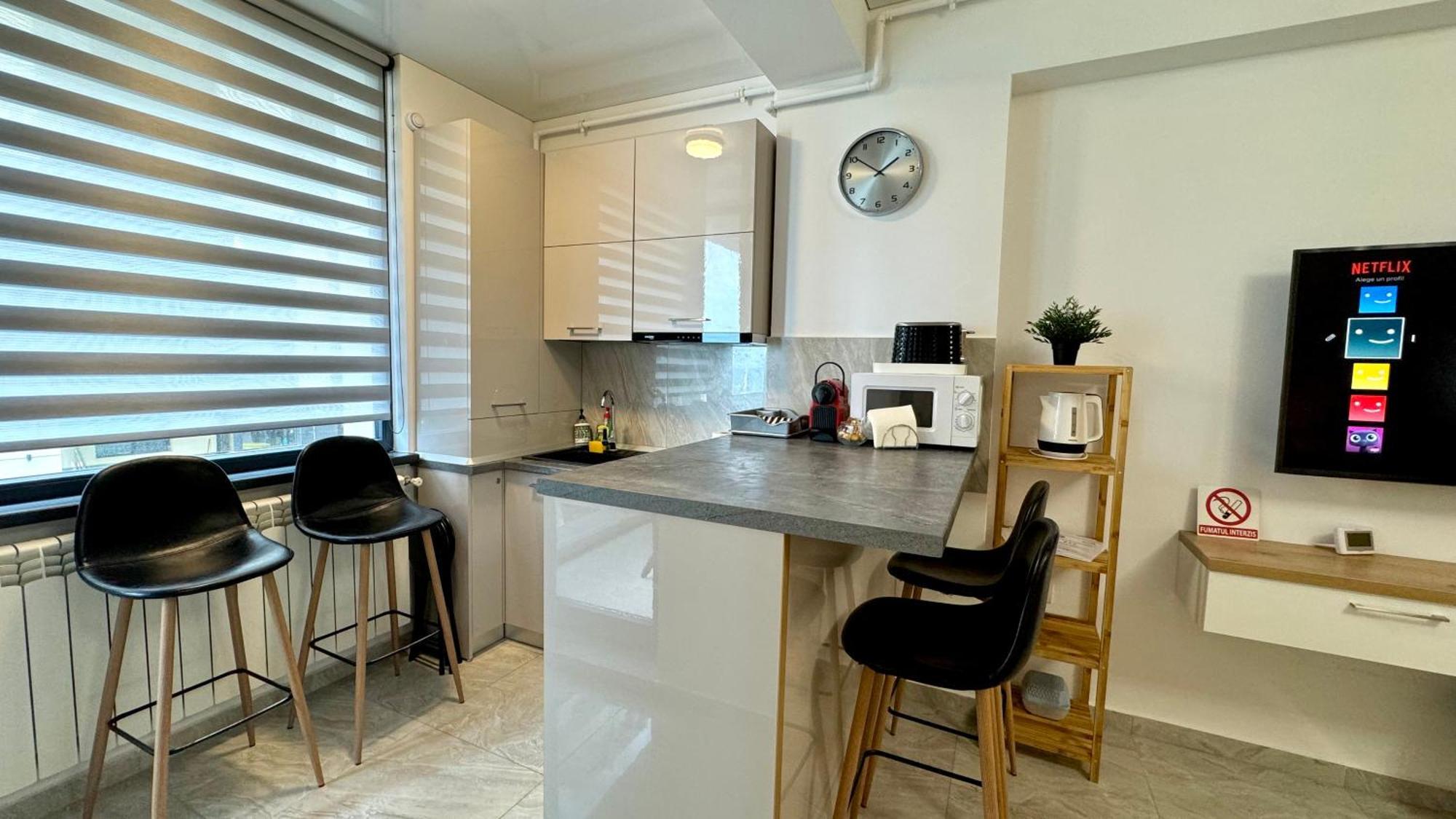Seaview Deluxe Double Studio - Beachfront Resort นาโวดาริ ภายนอก รูปภาพ