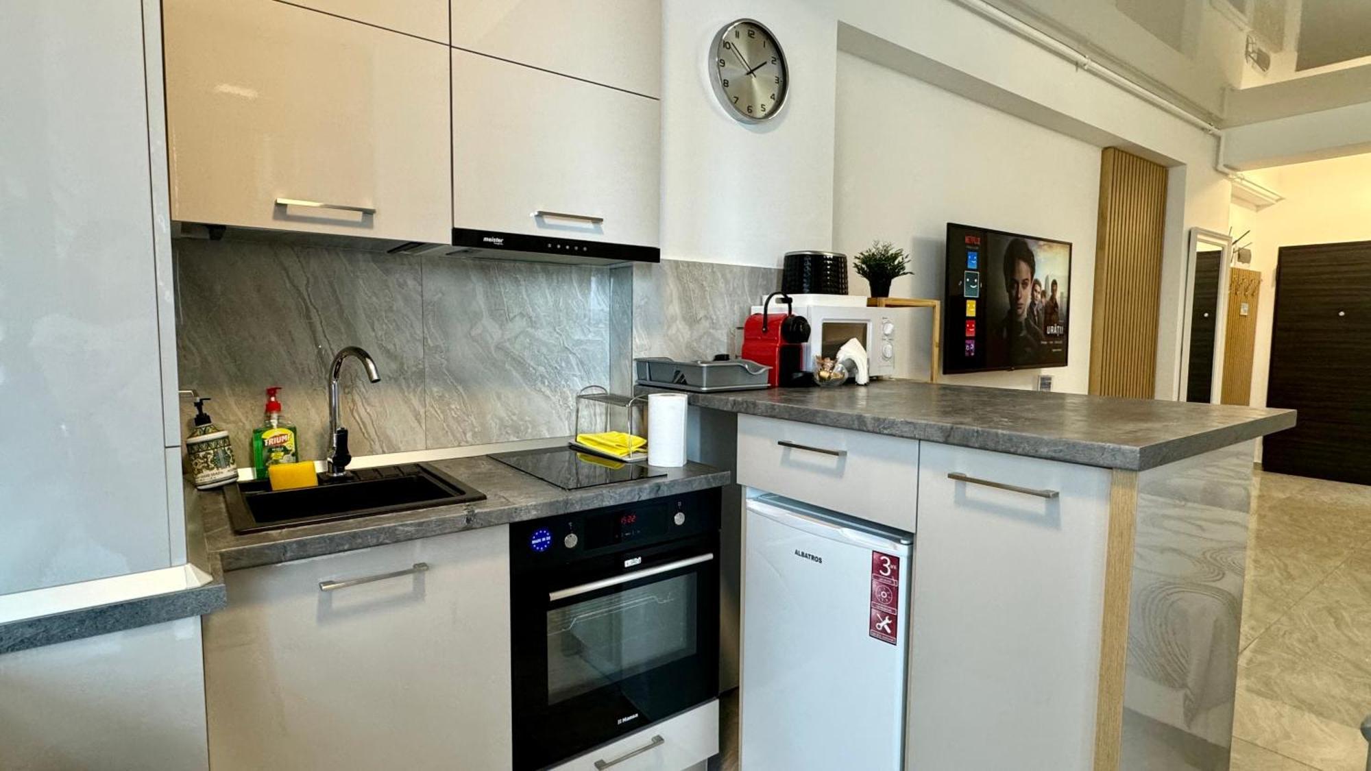 Seaview Deluxe Double Studio - Beachfront Resort นาโวดาริ ภายนอก รูปภาพ
