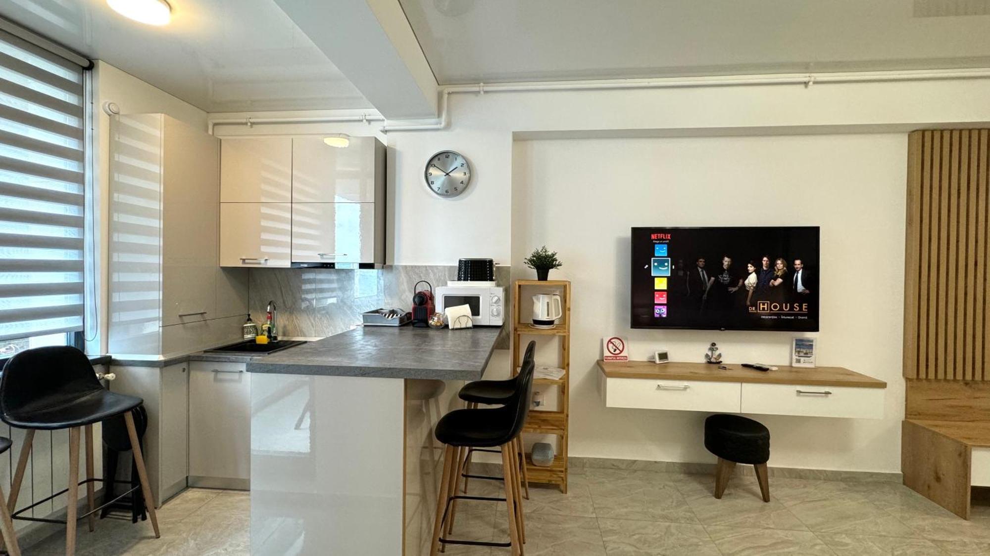 Seaview Deluxe Double Studio - Beachfront Resort นาโวดาริ ภายนอก รูปภาพ