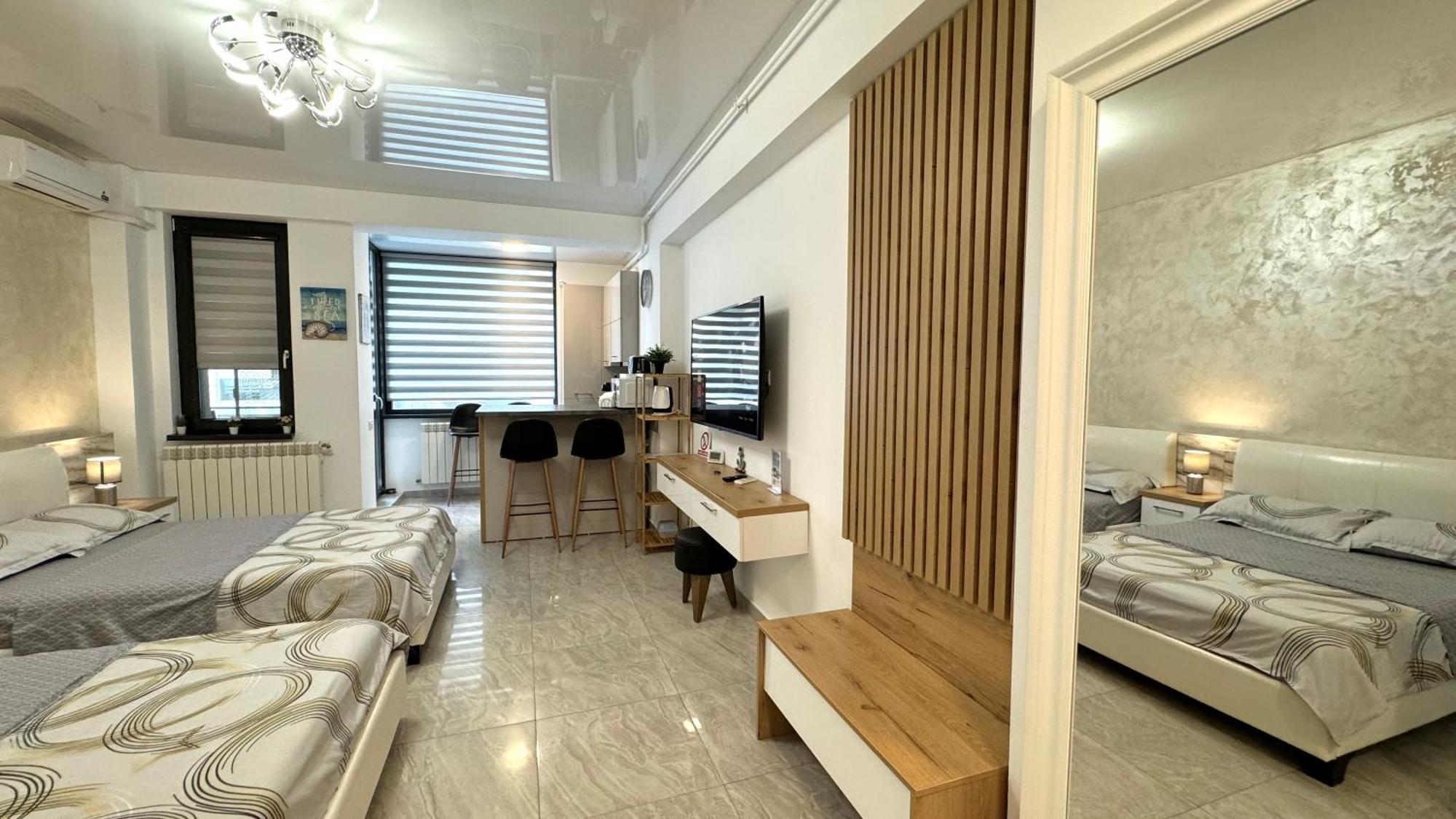 Seaview Deluxe Double Studio - Beachfront Resort นาโวดาริ ภายนอก รูปภาพ