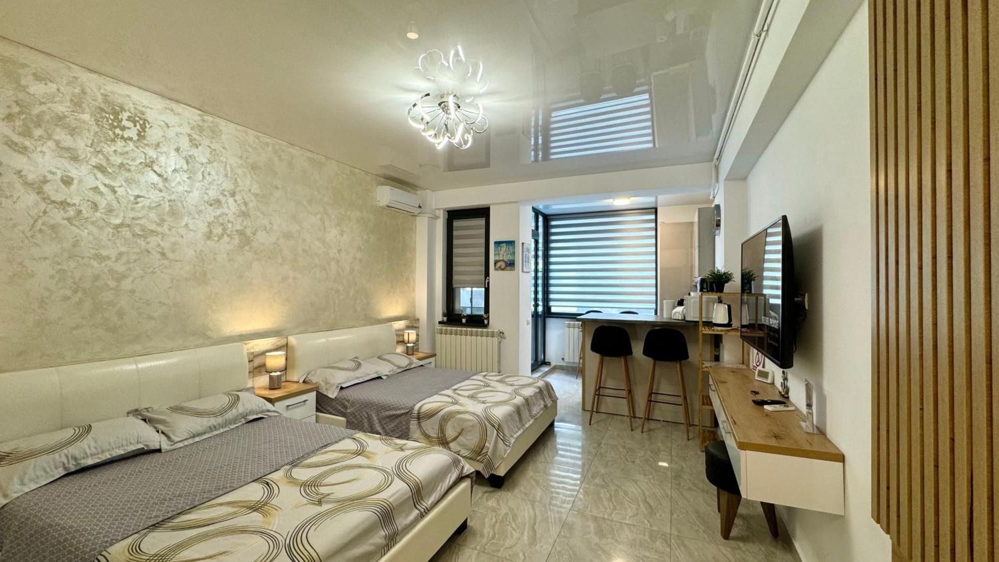 Seaview Deluxe Double Studio - Beachfront Resort นาโวดาริ ภายนอก รูปภาพ