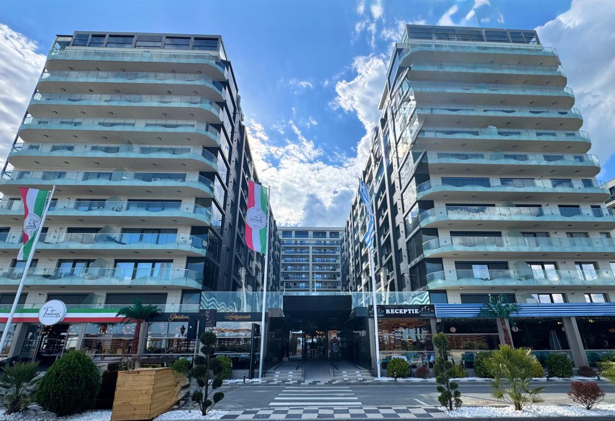 Seaview Deluxe Double Studio - Beachfront Resort นาโวดาริ ภายนอก รูปภาพ